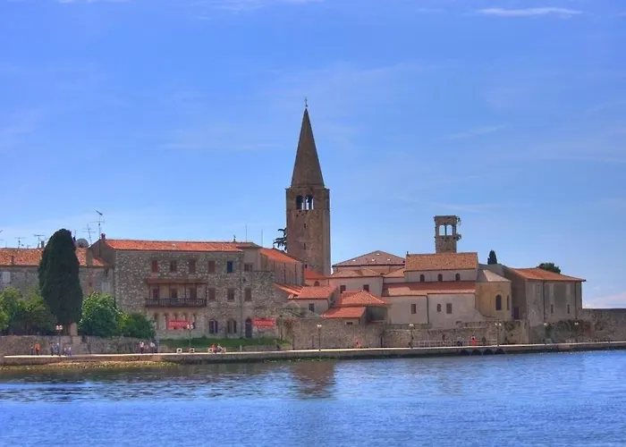 Dom wakacyjny In With Swimming Pool Poreč