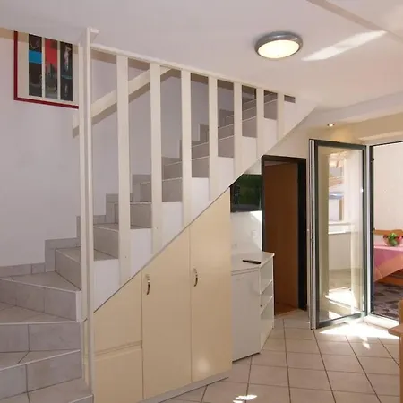 In With Swimming Pool *