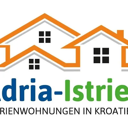 In With Swimming Pool 펜션 포레치