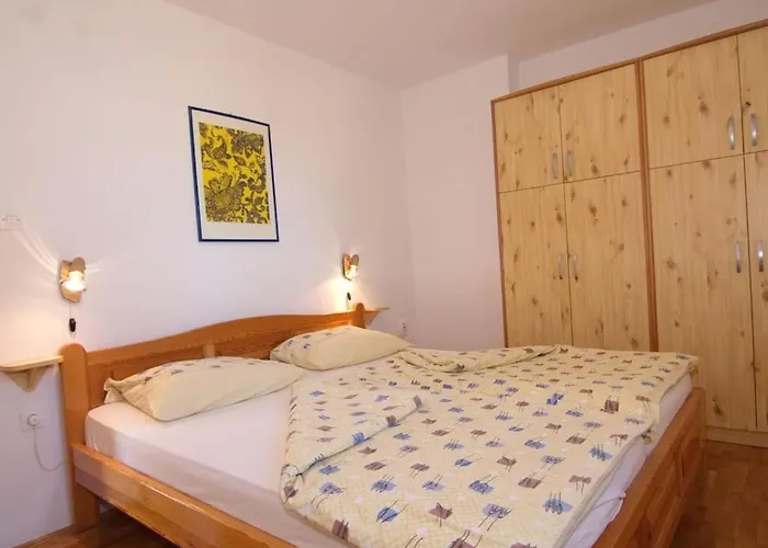 Vakantiehuis In With Swimming Pool Poreč